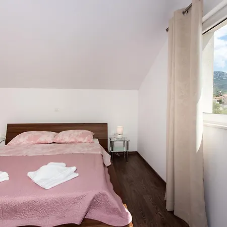 Appartement Rina- Heated Salt Water Pool