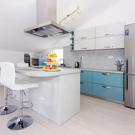 Rina- Heated Salt Water Pool