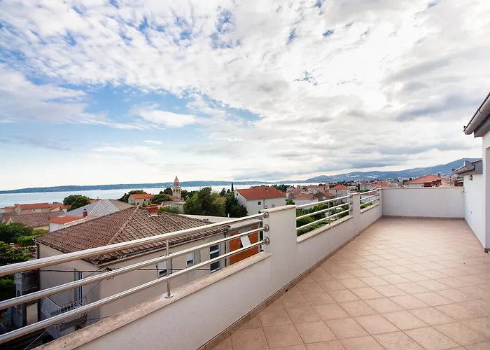 Rina- Heated Salt Water Pool