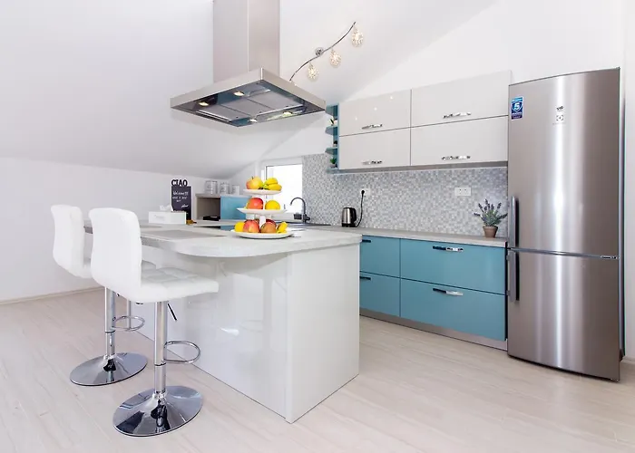 Rina- Heated Salt Water Pool